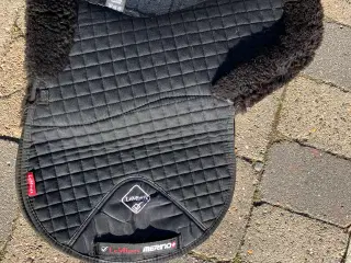 Le Mieux underlag med lam