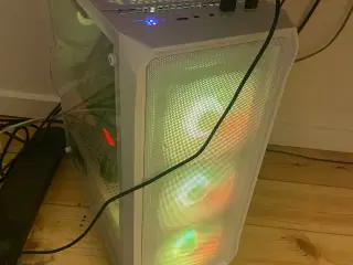 Stærk budget gamer PC