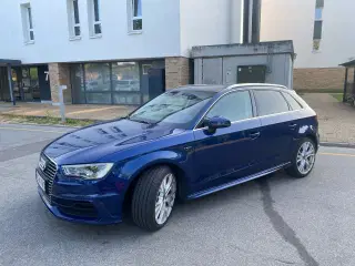 Audi A3 1,4 e-tron Attraction Sportback S-tr.