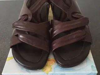 damesko str 42 | Sandaler slippers | GulogGratis - Sandaler og slippers til kvinder - Nye og brugte sandaler og