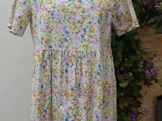 Ny Pieces kjole str xl