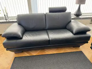 Sort lædersofa