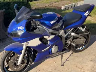 Yamaha yzf r6