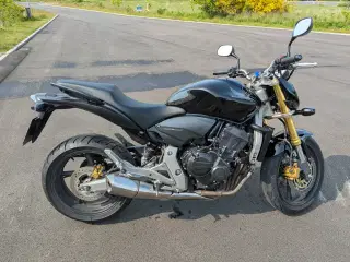 Honda CB600F Hornet, 2010 – Kun 17.268 km