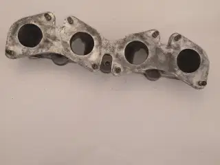 Peugeot og Citroën Dobbelt karburator manifold.