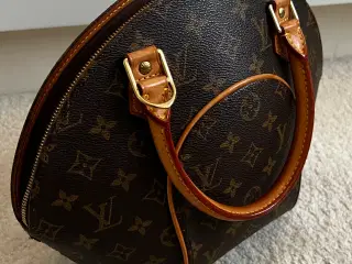 Fin louis vuitton taske