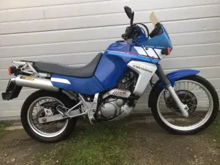 Yamaha XTZ 660