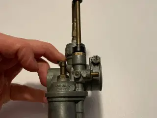 Original 16mm Mikuni Karburator