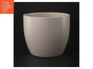 Lys beige urtepotte fra IKEA (str. H 13 cm, ø 15 cm)