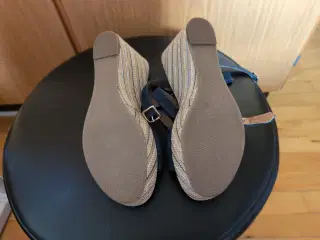 5 th Avenue soft sandaler 
