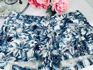 Shorts flotte farver 
