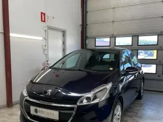 Peugeot 208 1,2 VTi 82 Active