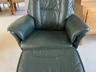 Lænestol med fodskammel 