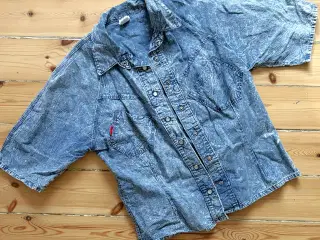 Kortærmet skjorte i 100% bomuld