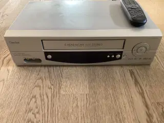 Fin DANTAX VHS-afspiller inkl. fjernbetjening