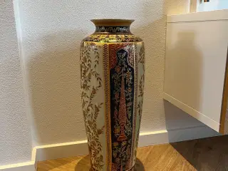 Stor kinesisk vase på 60cm