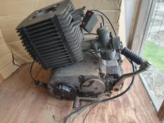 MZ ETZ 250 / 251 motor