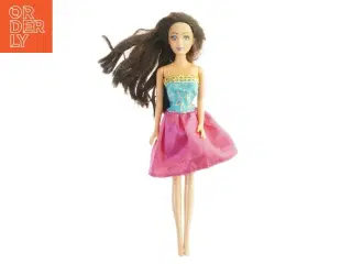 Dukke med stribet top og pink nederdel fra Barbie (str. 30 cm)