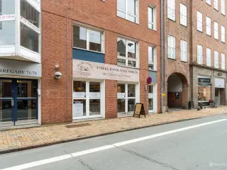 Erhvervslejemål i centrum af Odense C - 101 m² med elevator og p-kælder