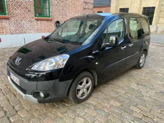 Peugeot Partner Tepee 1.6 HDi – 2010 – Nysynet og 