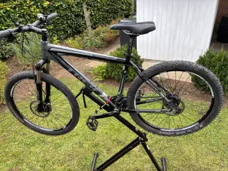 Mtb cykel trek