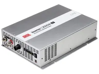DEFA inverter 24v 2000w, plugin stik