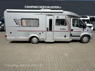 2007 - Hymer Tramp 676 SL   Hymer Tramp 676 2007 – Veludstyret og klar til tur! - Sælges Engros - Se den nu hos Camping-Specialisten.dk