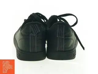 Sorte sneakers fra Adidas (str. 40 2/3)