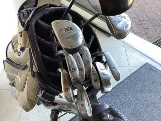 Golfsæt komplet vogn,bag og værktøj