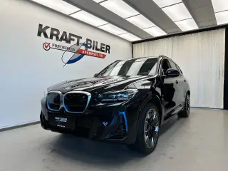 BMW iX3  Charged Plus M-Sport
