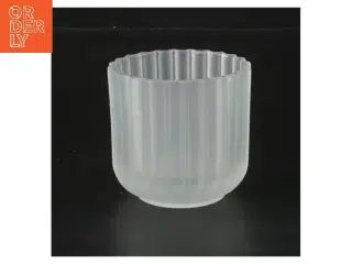 Lyngby lysestage fra Lyngby (str. 6,5 cm)