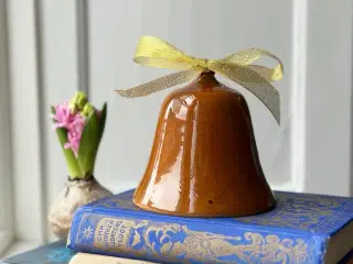 Keramikklokke, karamelglasur