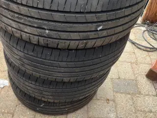 4 Bridgestone 215/55-18 6-7mm 