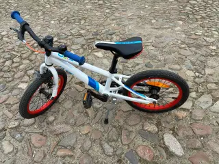 Cube 16 tommer cykel 