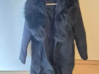 Uldfrakke med aftagelig ægtepels aldrig brugt