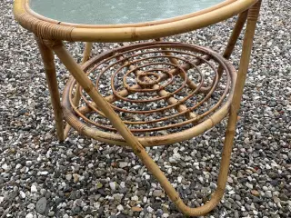 Bambusbord med underhylde