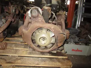 Citroën 2CV motor / gear