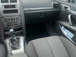 Peugeot 407 2,0 XR