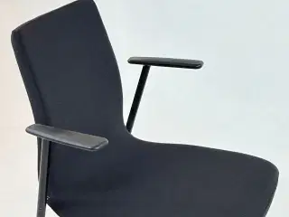 Labofa GROOVY Mødestol