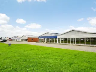 Storbutik på bedste placering - Billig leje