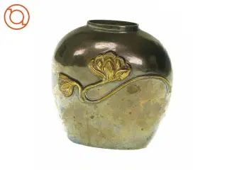 Metal Vase med mønster