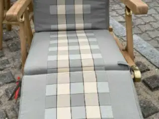 10 stk dækstolshynder. Pris pr stk 