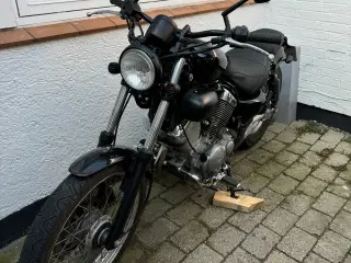 Yamaha xv 535