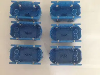 Nye plastikdåser til gips