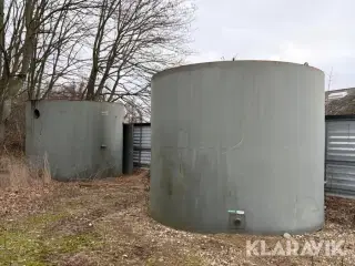 Fyrrum med silo overbygning