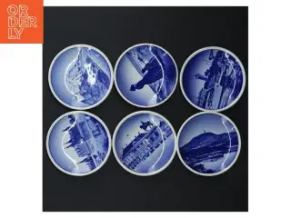 Dekorative porcelænstallerkener med danske motiver (str. Ø. 8,5 cm. 6 styk) fra Aluminia
