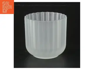 Lyngby lysestage fra Lyngby (str. 6,5 cm)