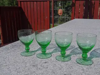 4 Grønne "Gerda"  hvidvinsglas