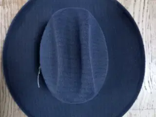 Cowboy hat