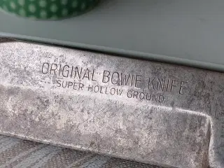 Original Bowie Knife Super Hollow Ground 